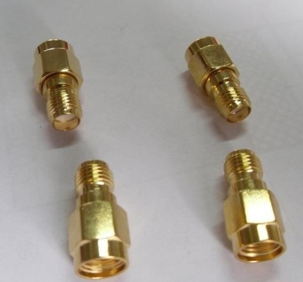 Konektor Coaxial RF SMA Berlapis Emas ISO Dengan Impedansi 50 Ohm